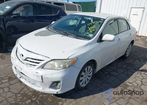 2013 Toyota Corolla Le из США, поврежденный, VIN 5YFBU4EE3DP124090